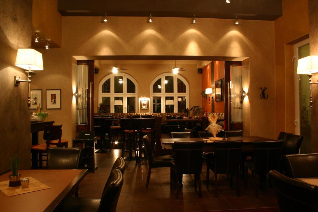 Hotel Restaurant Nassauer Loewen Luaran gambar